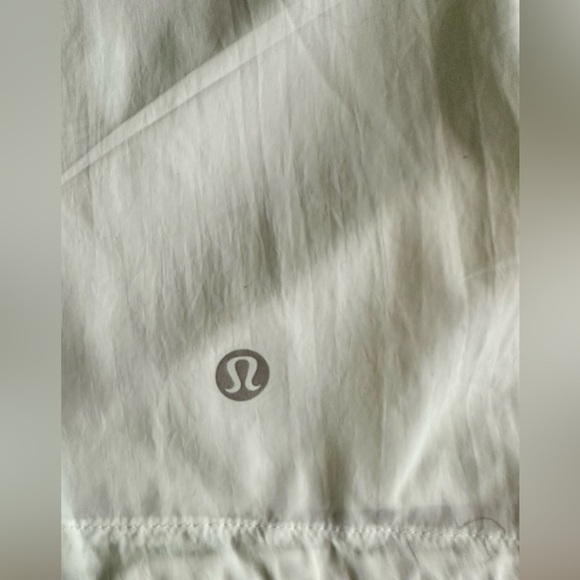 Lululemon Women's Lightweight Packable Jacket, Water-Repellent Windbreaker - Picture 8 of 16